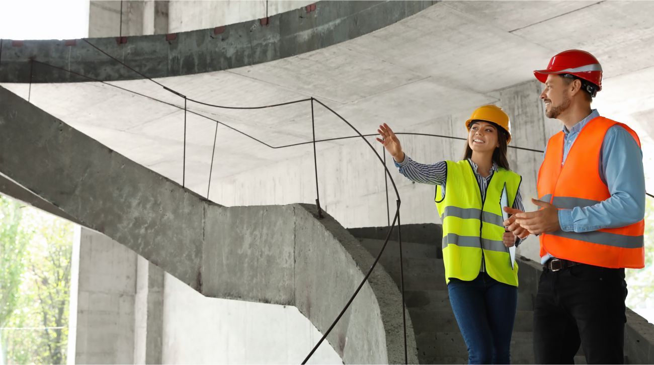 En este momento estás viendo Variables críticas del concreto estructural en zonas costeras: clima, transporte y durabilidad